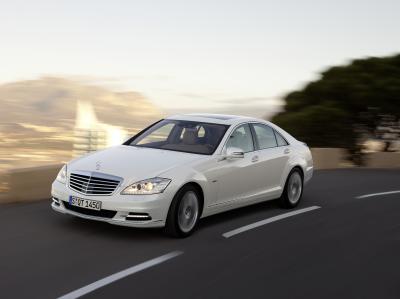 Mercedes S 400