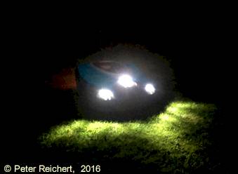 Robotmäher mit LED-Beleuchtung Front und Rücklicht